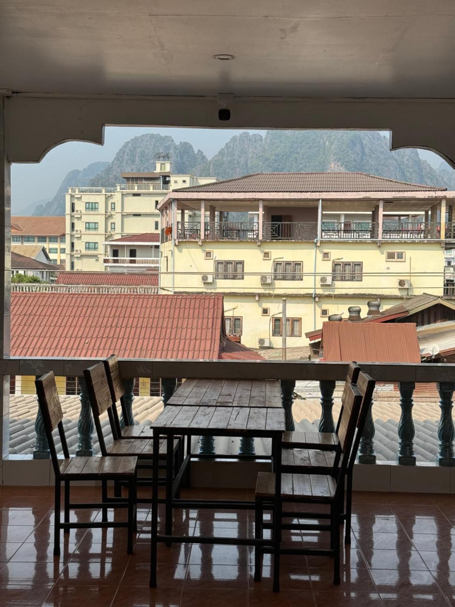 Vangvieng Charming Boutique Hotel Ванг Виенг Екстериор снимка