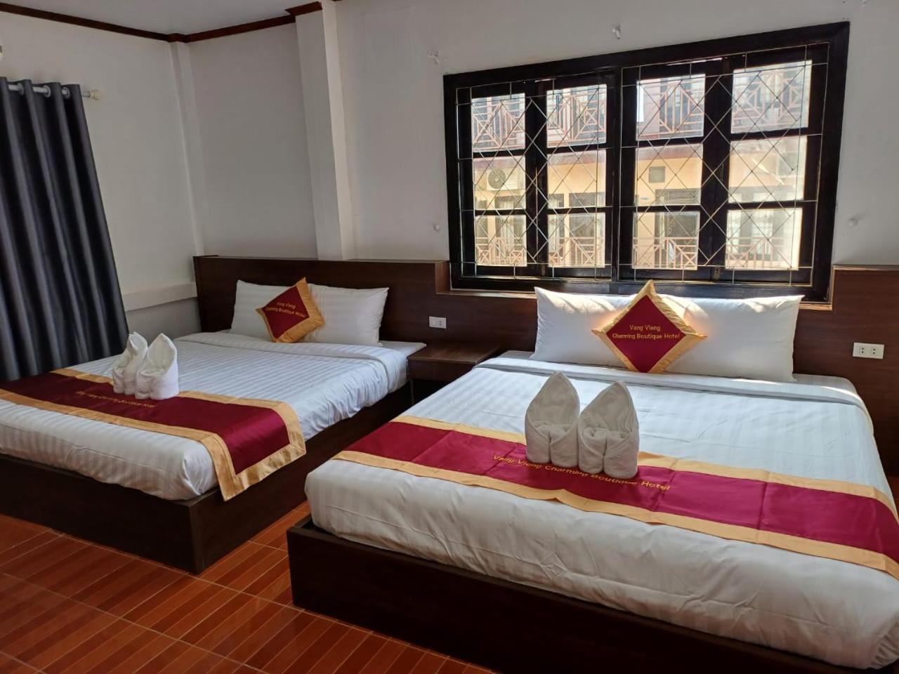 Vangvieng Charming Boutique Hotel Ванг Виенг Екстериор снимка